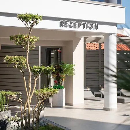 Leon Apartament